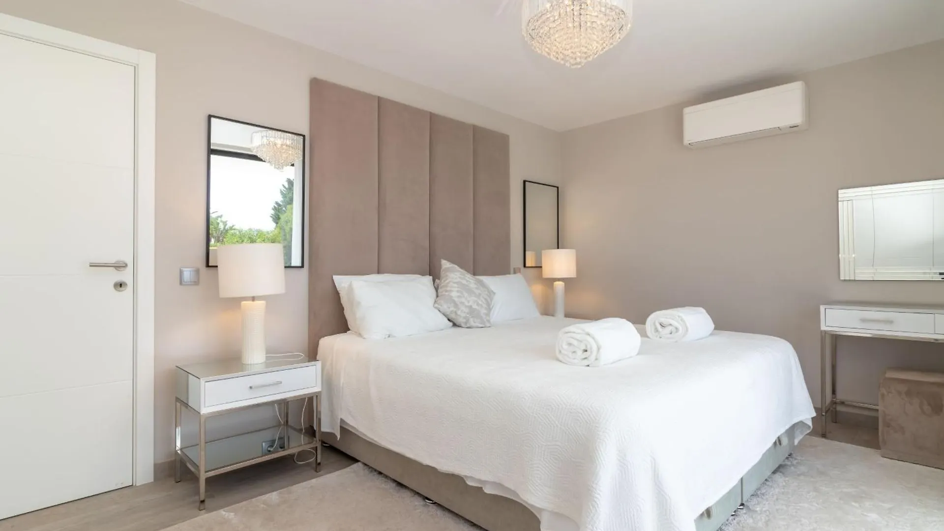 Vivenda Das Oliveiras Carvoeiro  Villa